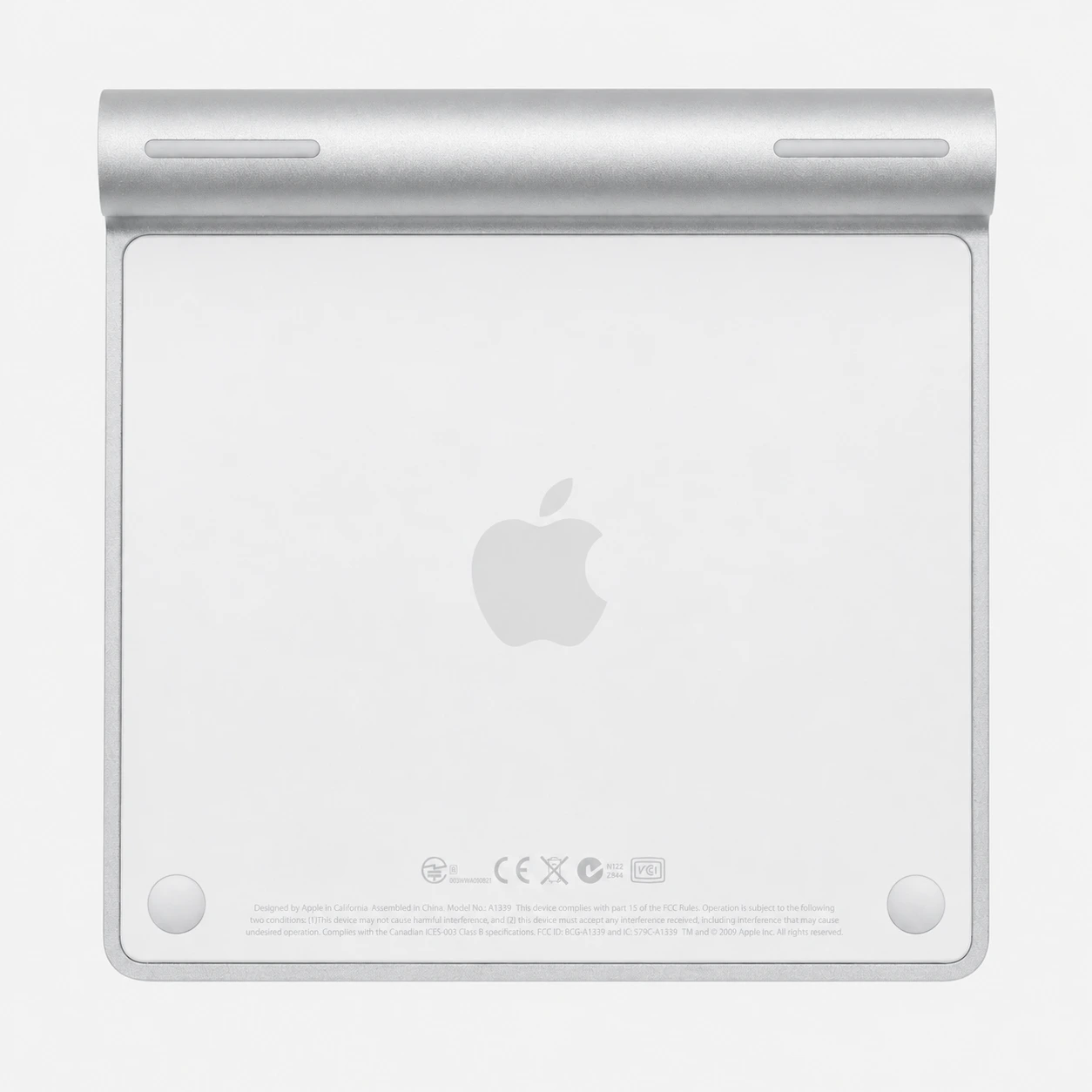 Magic Trackpad 1 A1339 widok od spodu